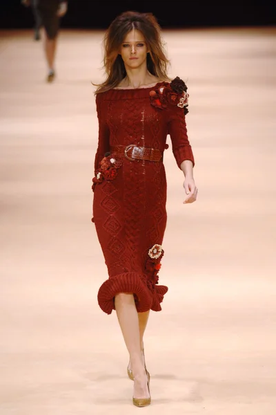 Look 2